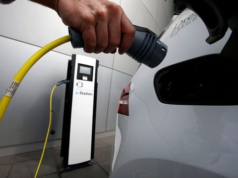 Check out the many startups that are fuelling the UAE's mobility solutions. This is exactly what the journey towards sustainable transportation needs. 