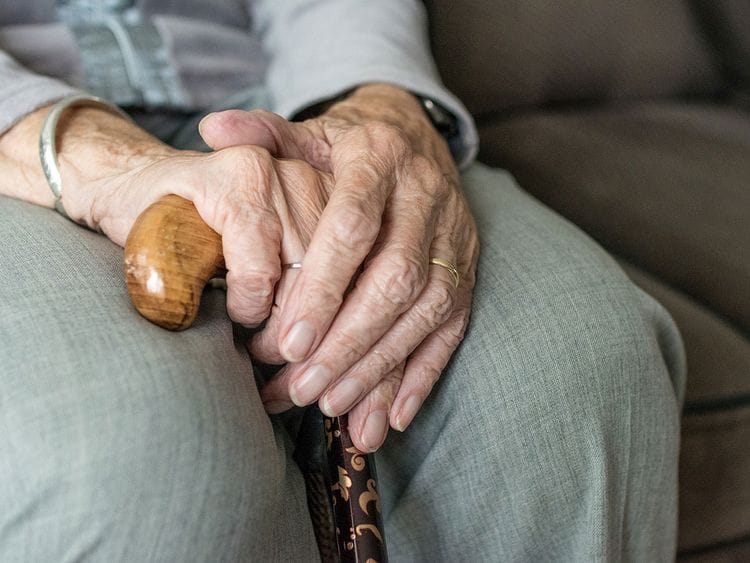 old woman cane generic