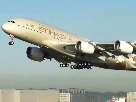 Etihad Airways announces to start scheduled flights on reduced network from May 1 to June 30.