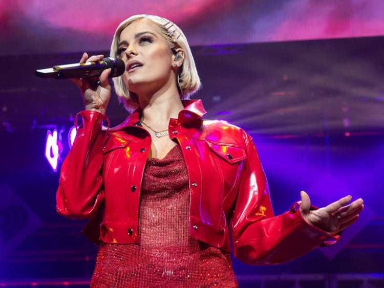 tab-Bebe-Rexha-1548225855036