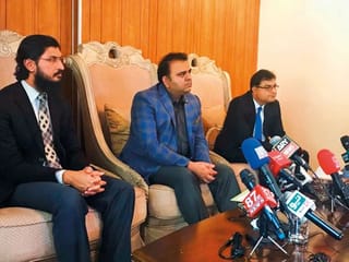 Visa on arrival for UAE citizens visiting Pakistan