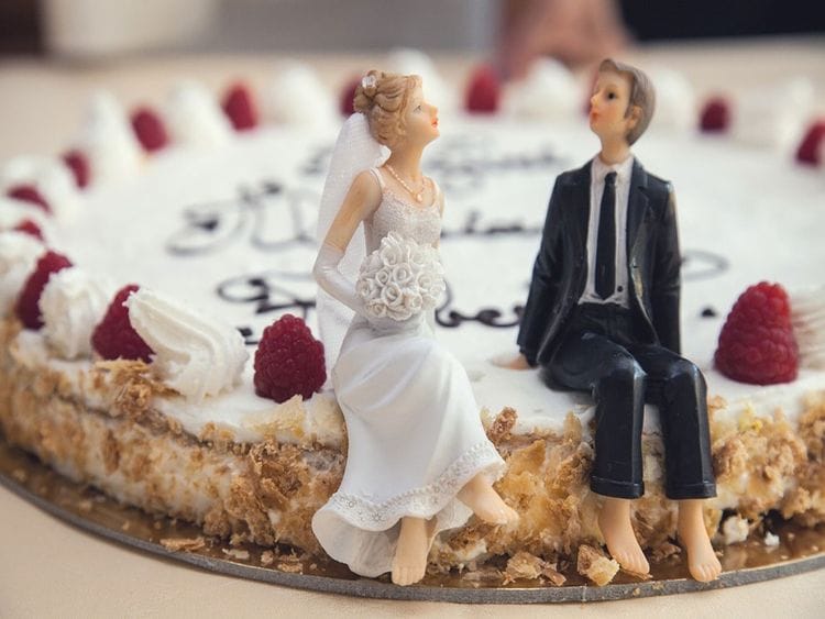 Couple Wedding cake