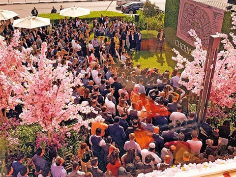 Crowds queue up for the sales launch for the Cherrywoods project from Meraas. demand for Cherrywoods and Gardenia shows that buyers are returning to the “big is good” mantra.