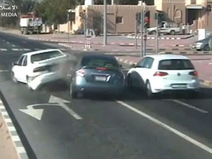Using mobile phones while driving could lead to dangerous consequences, including traffic accidents and congestion.