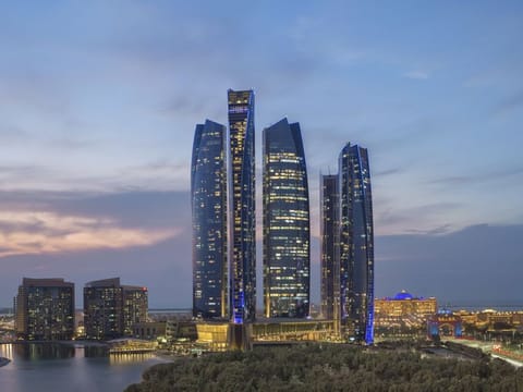  One of Abu Dhabi’s most prestigious hotels will be rebranded on October 1, 2020. The property will be known as Conrad Abu Dhabi Etihad Towers and be the first of Hilton’s luxury portfolio to operate in the UAE capital.