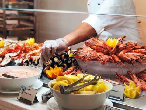 With a dedicated kids buffet, the QE2 brunch experience is for all members of the family