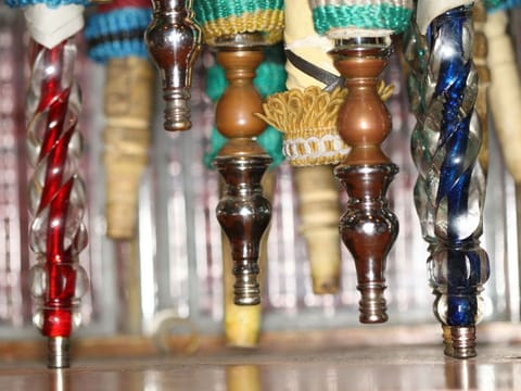 Teams from municipalities will make field inspections to ensure the strict compliance with the ban on shisha.