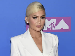 Kylie Jenner buys a Bugatti Chiron to help deal with breakup from her boyfriend!