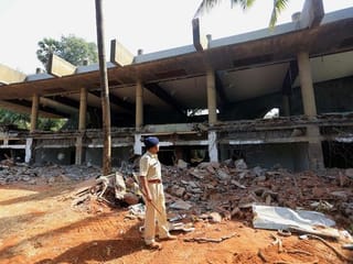 India dynamites mansion of fugitive celebrity jeweller