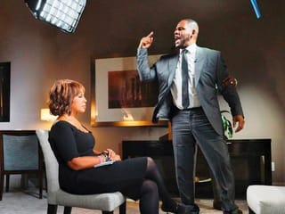 How Gayle King kept calm through R Kelly’s outburst