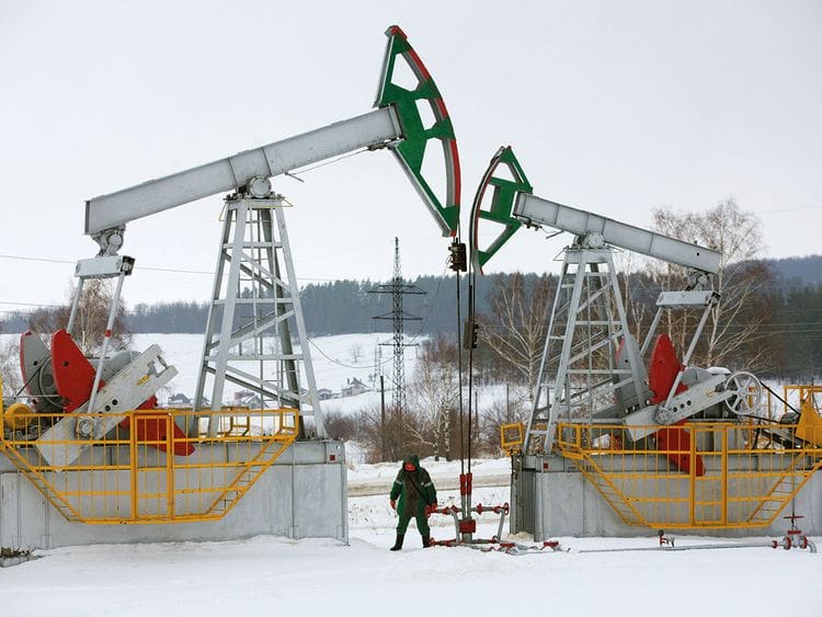 190313 oil pumping jacks