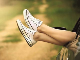 Competition to find the ‘best women’s legs’ lands Kuwaiti man in trouble