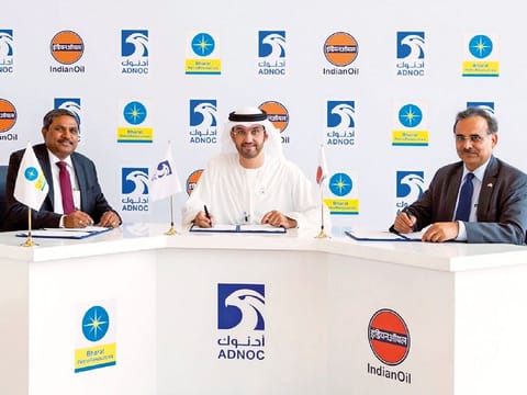Sultan Ahmad Al Jaber with Bharat Petroleum and Indian Oil Corp executives during a signing ceremony.