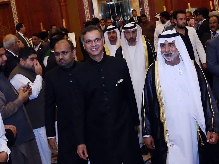 NAT_190325_PAKISTAN_AD