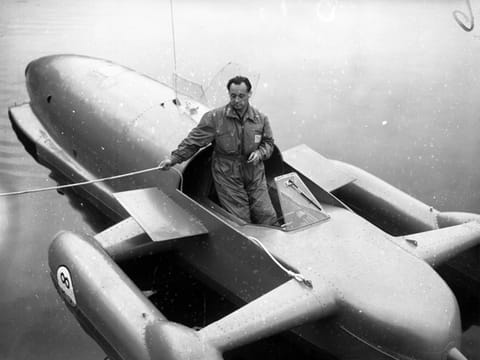 Campbell With the Bluebird K7 on Lake Ullswater