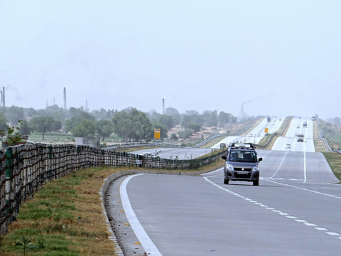 Yamuna Expressway in India