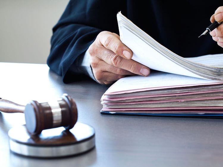 judge court gavel