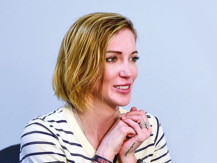190414 katie cassidy