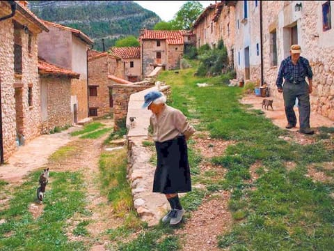 For more than 30 years, Juan Martin Colomer and his wife Sinforosa Sancho have lived alone in the Spanish village of La Estrella