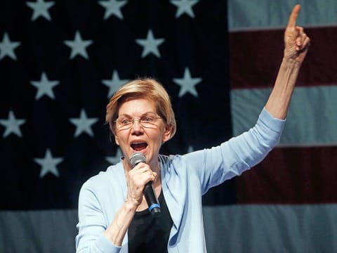  Elizabeth Warren 