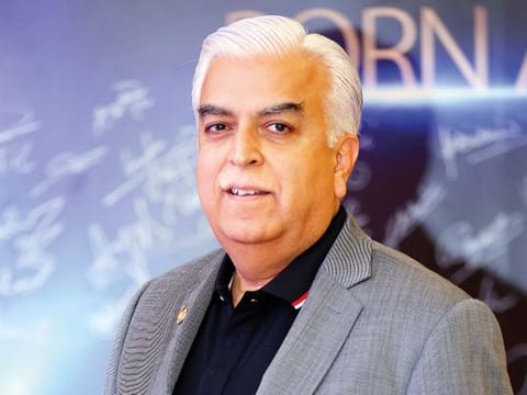 Niranjan Gidwani, CEO, Eros Group  