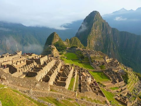 Nationals from the UAE and Peru no longer need a visa to travel between the two countries. 