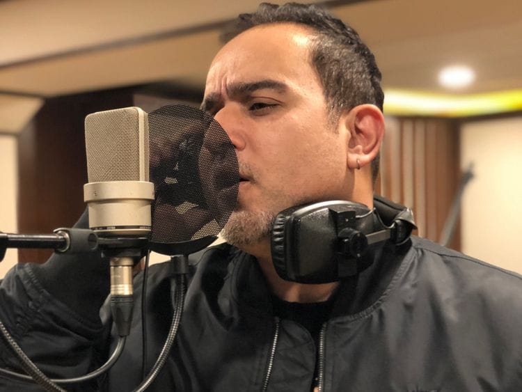 Abbas_Ali_Khan_recording_'Taare'-1557124278817
