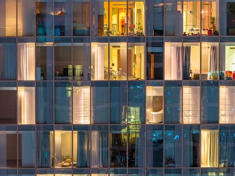 A possible freeze in rent will benefit not only tenants; some landlords say they also stand to gain if the regulation gets implemented.