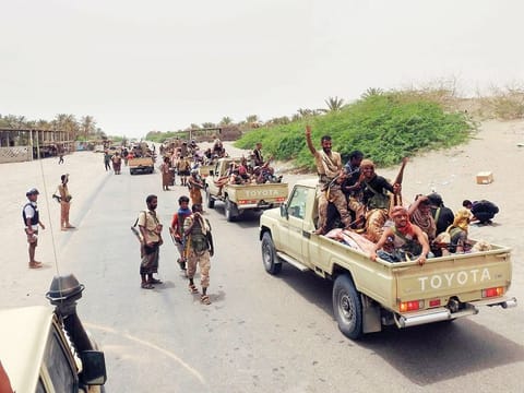 Military reinforcements on their way to support Yemen’s government fighters on the outskirts of Hodeida. 