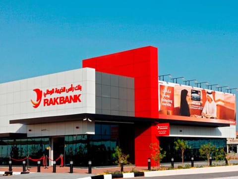 Following the SME debacle and the high impairments that followed, the bank took a conscious decision to rebalance its financing portfolio.