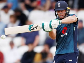ICC Cricket World Cup: 2 new balls, flat English decks make 350 look ordinary