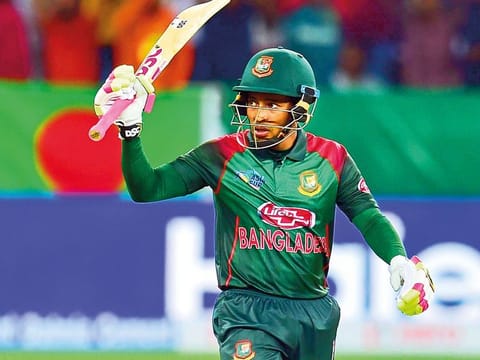 Mushfiqur Rahim along with Mahmudullah lend stability in the middle order and will have to come good for Bangladesh. 