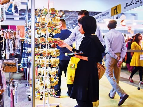 The 32nd Sharjah Ramadan Festival features massive emirate-wide events and activities, as well as special deals and valuable prizes. 