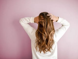 6 ways to maintain healthy hair in quarantine