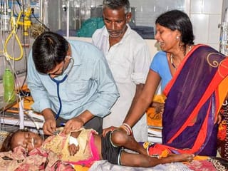 Encephalitis: Indian parents in UAE take precautions while travelling with children