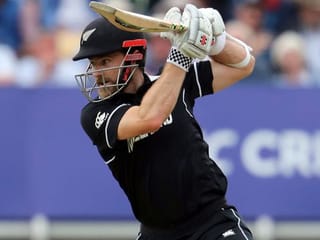 Buoyant Pakistan start as favourites against New Zealand
