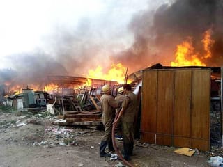 India: Fire affects Delhi Metro, thousands hit