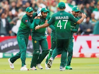 Cricket World Cup: Memes go viral post Sarfaraz's one-handed catch against New Zealand