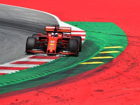  Ferrari's German driver Sebastian Vettel steers his car during the Austrian Formula One Grand Prix in Spielberg on June 30, 2019. 
