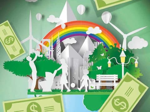 Saving and raising three kids with help from recycling circles