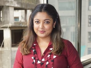 Tanushree Dutta takes Nana Patekar to court
