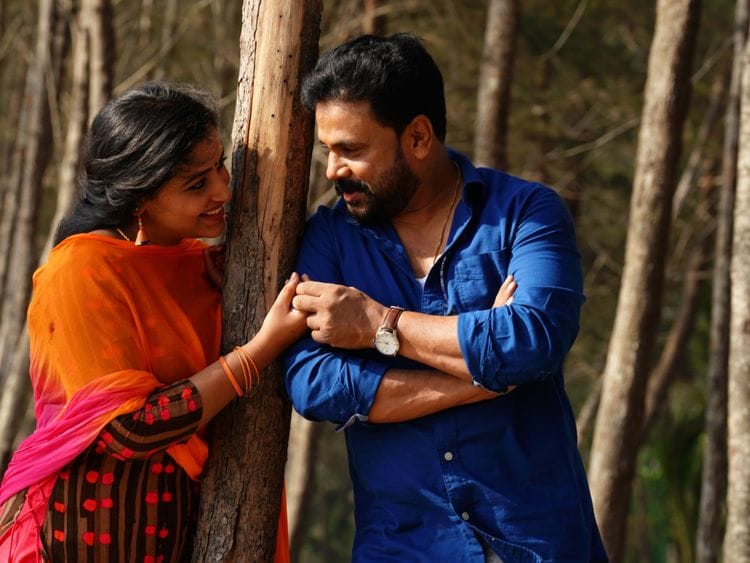 Anu Sithara with Dileep in Shubarathri-1562682662342