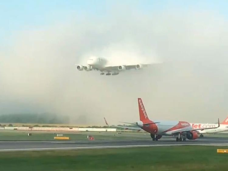Emirates landing