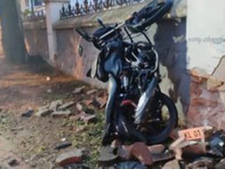 IAS officer's car kills journalist in Kerala 