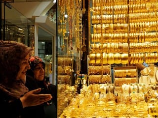 Gold surges to 6-year high as trade worries lift safe-haven bets 