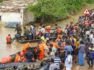 One million moved into camps, 184 dead in India monsoon floods