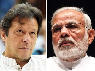 Trump speaks on phone to both Modi and Khan on Kashmir