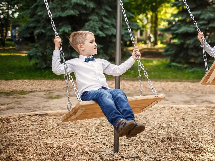 Kids swing