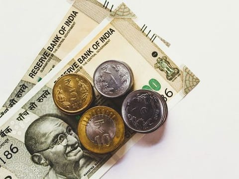 UAE expats: Time to remit? Indian Rupee, Pakistani Rupee, Philippine Peso values to drop in August