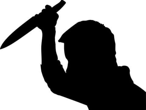 The victim first grabbed a knife from the café and tried to stab the suspect, who managed to snatch the knife from his hand and stabbed him several times in return. He died on the spot. Illustrative image